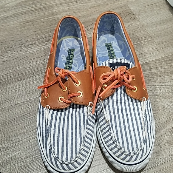 Sperrry - Picture 1 of 1